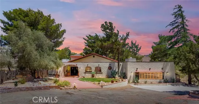 6375 Arrowhead Lake Road, Hesperia, CA 92345