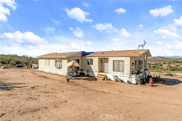 42525 Sable Drive, Hemet, CA 92544