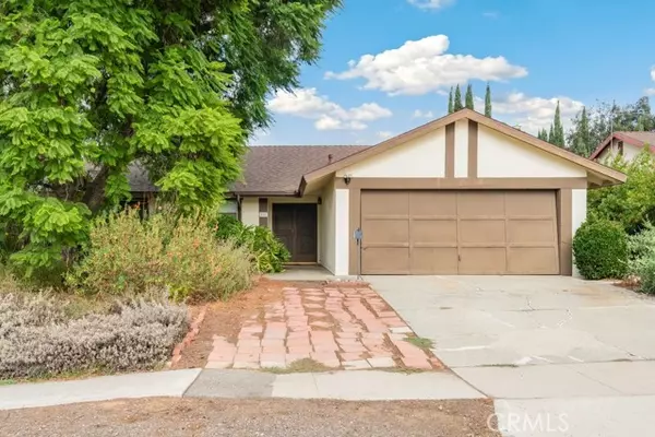 521 Bond, Redlands, CA 92373