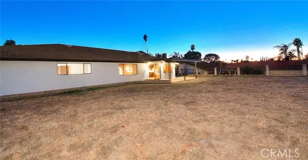 Riverside, CA 92506,16464 Rancho Escondido