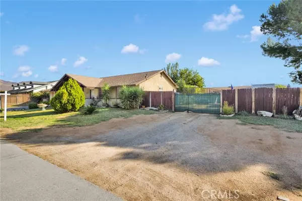 Jurupa Valley, CA 92509,4694 Filly