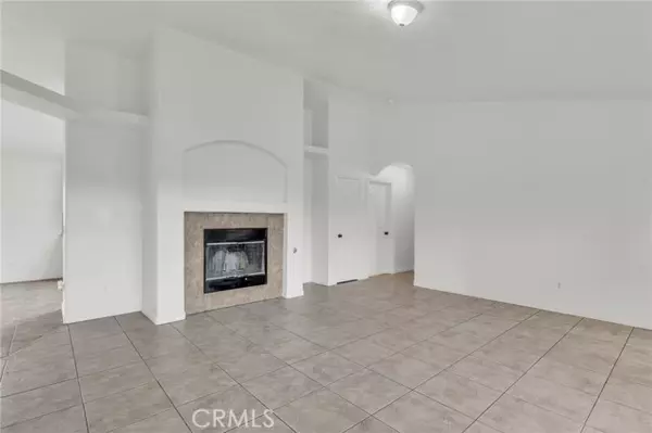 Hesperia, CA 92345,14486 Willow St