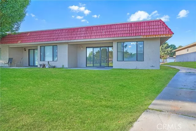 27535 Lakeview Drive #37, Helendale, CA 92342