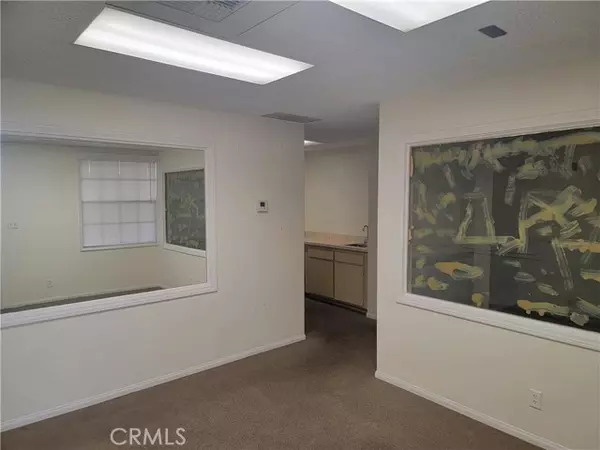 Costa Mesa, CA 92626,2900 Bristol