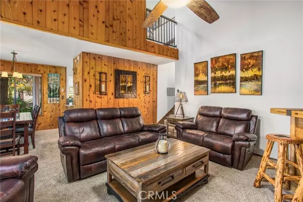 Lake Arrowhead, CA 92352,27657 Peninsula #130