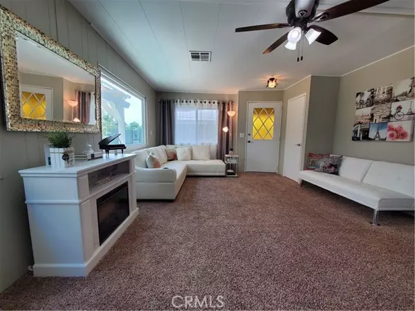 Hemet, CA 92545,5001 W Florida #7