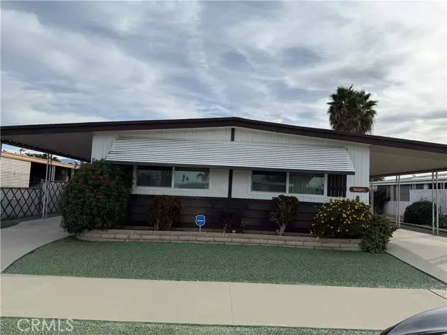944 S Elk, Hemet, CA 92543