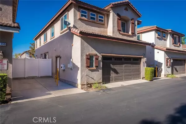 Riverside, CA 92507,1749 Catania