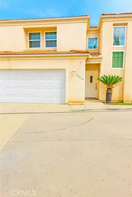 16240 Hunsaker, Paramount, CA 90723