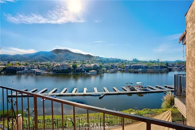 24319 N Canyon Lake Drive #6, Canyon Lake, CA 92587