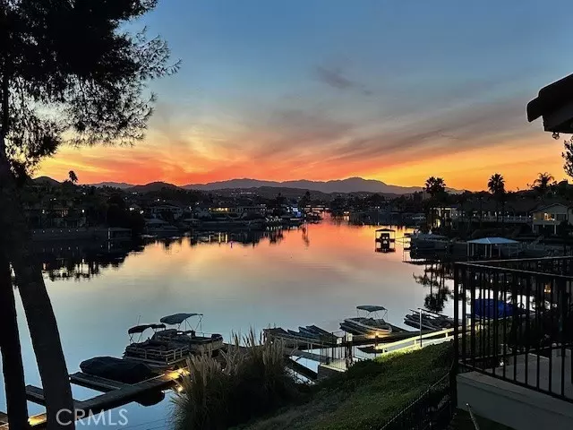 Canyon Lake, CA 92587,24319 N Canyon Lake Drive #6