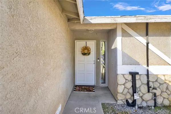Adelanto, CA 92301,10450 Cimmeron Trail