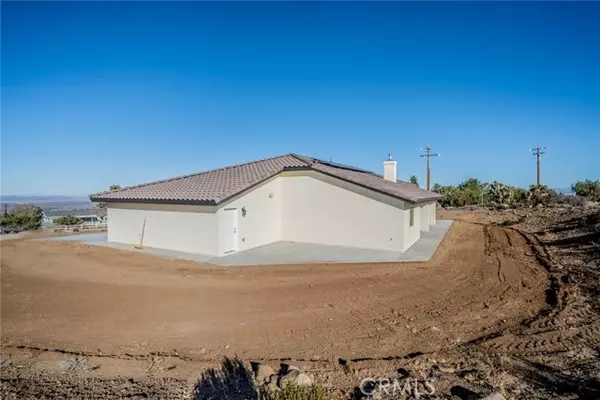 Pinon Hills, CA 92372,1275 Hollister