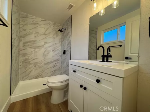 Corona, CA 92879,13136 Harlow