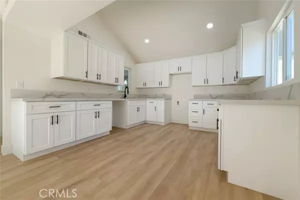 Corona, CA 92879,13136 Harlow