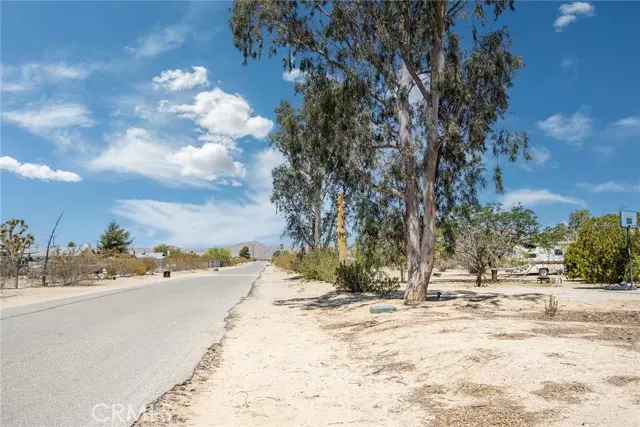 63600 Walpi Drive, Joshua Tree, CA 92252