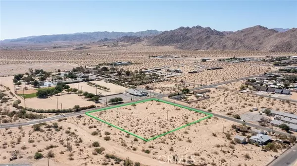 Joshua Tree, CA 92252,62000 Sunburst Street