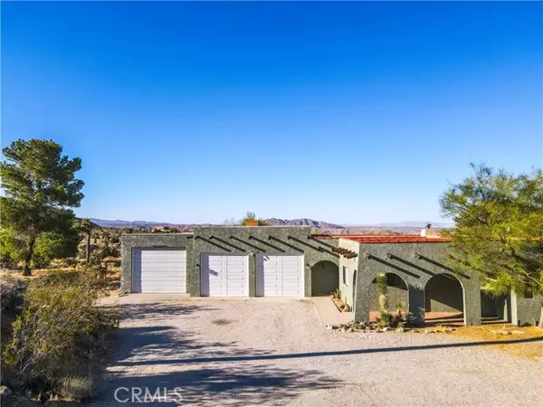 8672 Via Rocosa Road, Joshua Tree, CA 92252