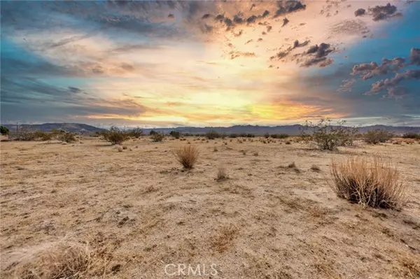 Joshua Tree, CA 92252,123 Walpi Drive