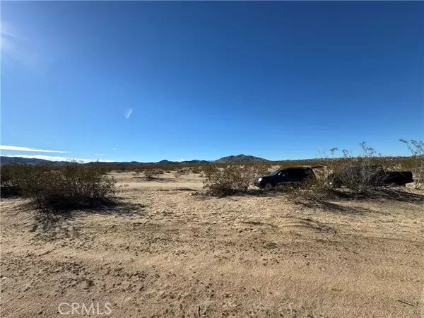 Joshua Tree, CA 92252,63325 Sunflower Road