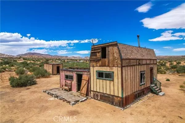 2770 Eastline Road, Pioneertown, CA 92268