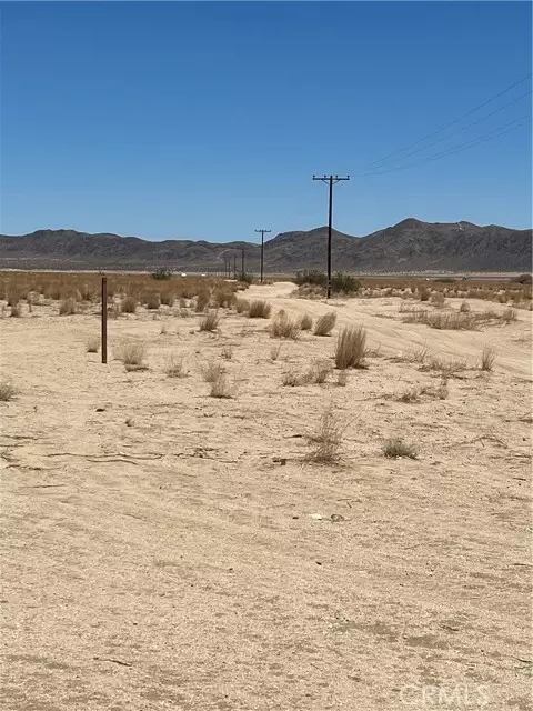 Joshua Tree, CA 92252,5250 Cascade Road