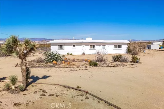 3025 Bluegrass Avenue, Twentynine Palms, CA 92277