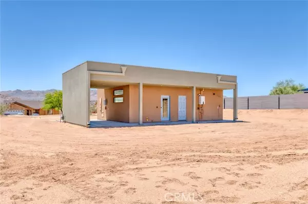 Joshua Tree, CA 92252,62272 Crestview Drive