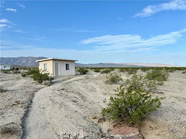 Twentynine Palms, CA 92277,6970 McKinnon Road