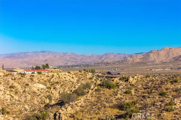 Yucca Valley, CA 92284,596 Buena Suerte Road