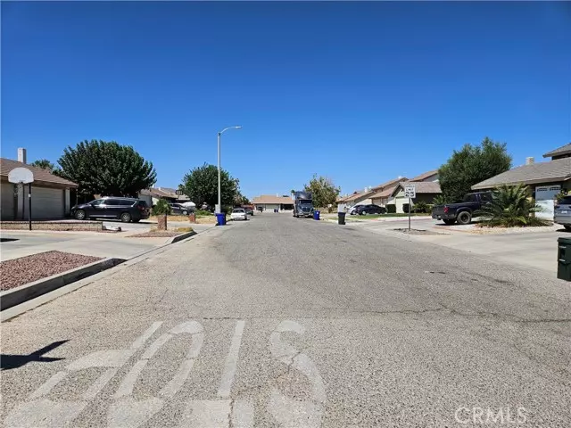 10736 Dove Court, Adelanto, CA 92301