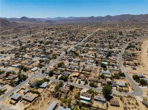 Joshua Tree, CA 92252,61512 Capilla Drive