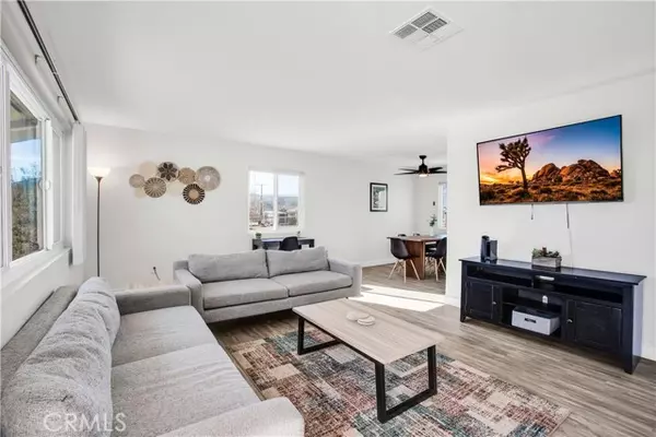 Joshua Tree, CA 92252,4774 Avenida La Mirada