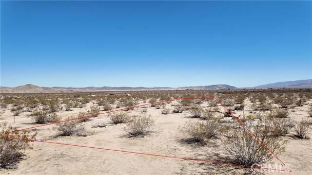 4112 Heavenly Avenue, Joshua Tree, CA 92252