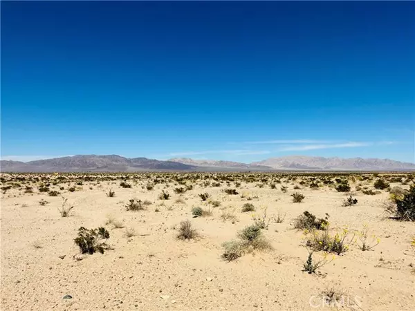 Twentynine Palms, CA 92277,0 Near Shelton Road