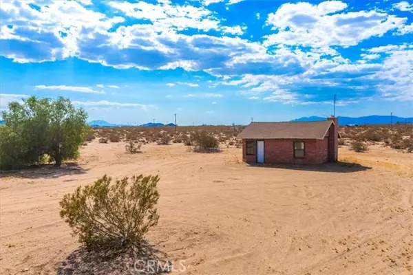 Joshua Tree, CA 92252,65419 Daisy Lane