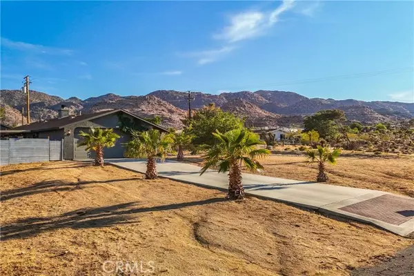 Joshua Tree, CA 92252,61715 Navajo Trail