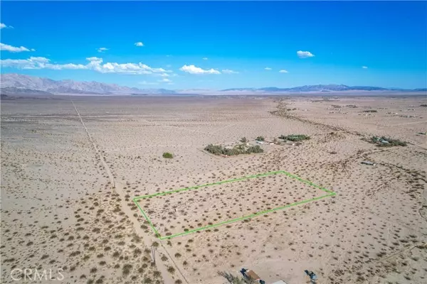 Twentynine Palms, CA 92277,6 Pole Line Road