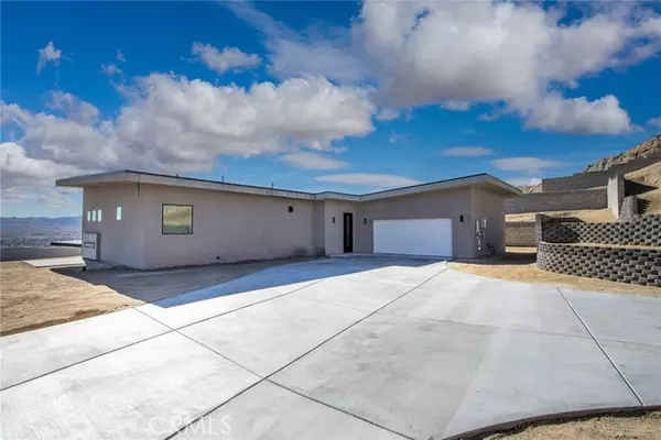 6094 Buena Suerte Road, Yucca Valley, CA 92284