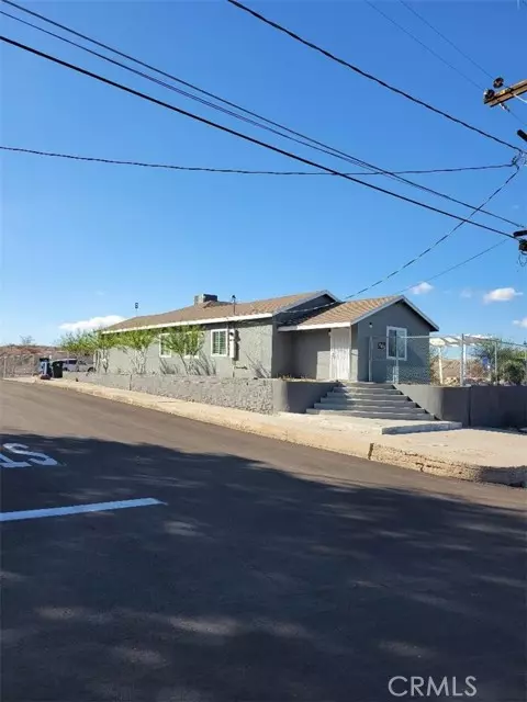 801 Valley Avenue, Needles, CA 92363