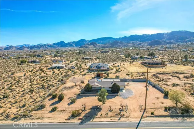 Joshua Tree, CA 92252,61415 Alta Loma Drive