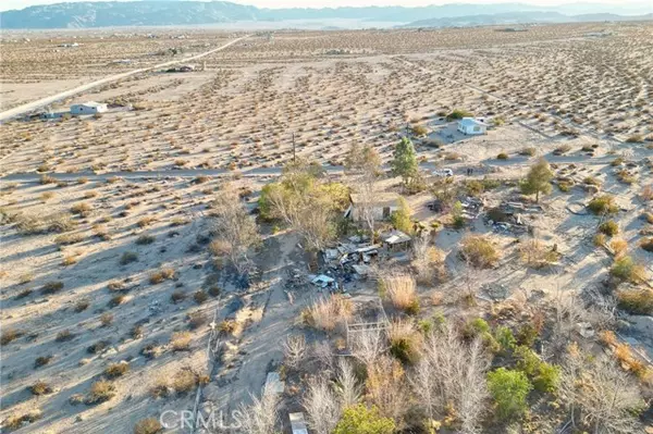 Twentynine Palms, CA 92277,69226 Papoose Trail