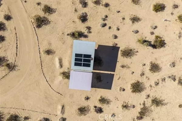 Joshua Tree, CA 92252,63323 La Brisa Drive