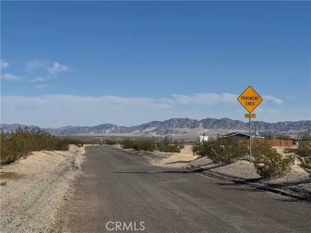 3492 Meldora Avenue, Twentynine Palms, CA 92277