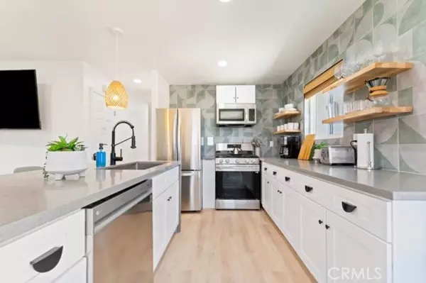 Joshua Tree, CA 92252,61938 Oleander Drive