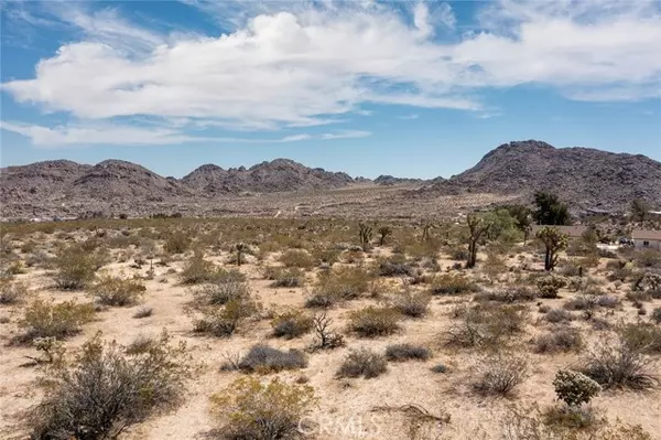 Joshua Tree, CA 92252,4444 Skyline Drive