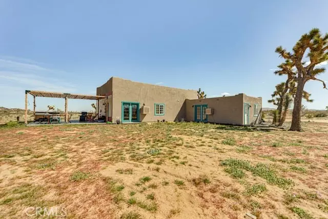 58725 Botkin Road, Landers, CA 92285