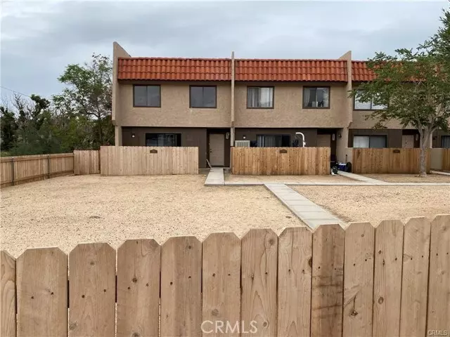 Yucca Valley, CA 92284,55897 Santa Fe Trail #8