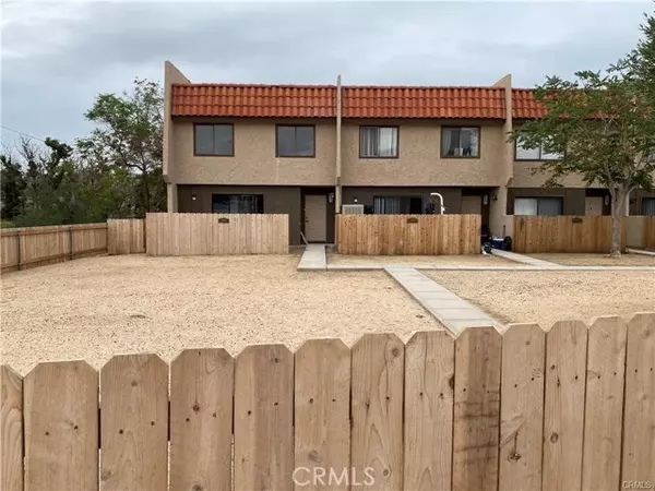 55897 Santa Fe Trail #8, Yucca Valley, CA 92284