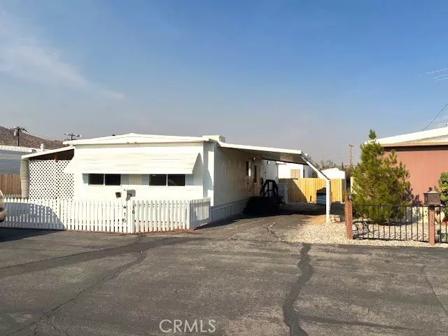 Yucca Valley, CA 92284,56254 29 Palms Highway #16